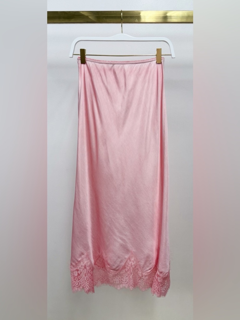 (235132/6292-COTT) VISCOSE MAXI SKIRT WITH LACE HEM